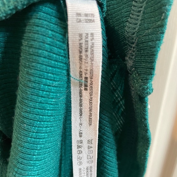 Oversized razorback tank. - Picture 4 of 4